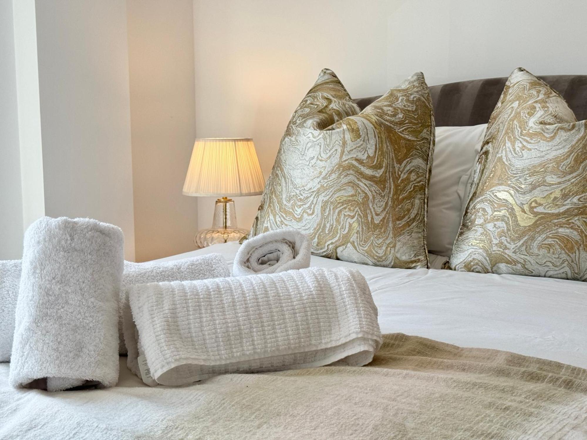 Apartment 33 Citygate Йорк Екстериор снимка